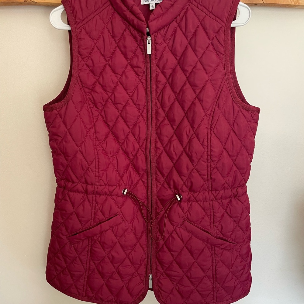 Quilted Zip Front Burgundy Vest